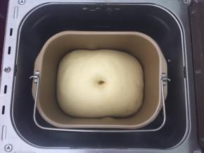 发酵至两倍大，戳洞不回缩即可