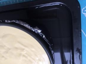 烤盘内加凉水