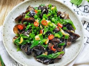 端上桌，开吃咯！
