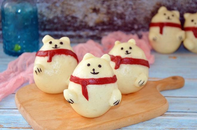 软萌萌的大白熊