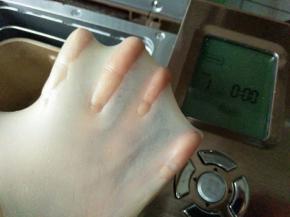 揉好的面团能拉出透明的薄膜