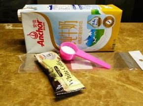 部分材料；吉利丁片用水泡软备用