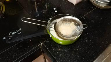 想要细腻就过滤多几次，我共过滤了4次