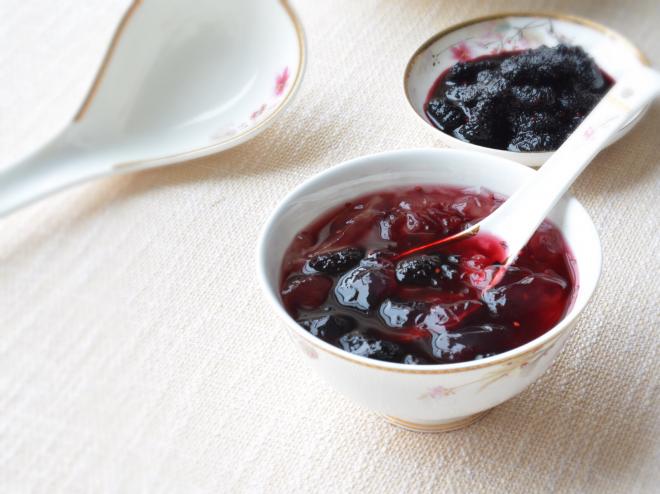 桑葚冰粉，重点在桑葚