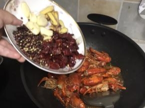 下豆瓣酱，下调料