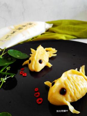 可爱的小金鱼鲜香美味！