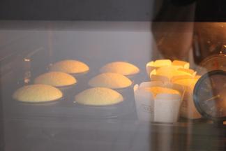 放入烤箱，165度15分钟转160度10分钟