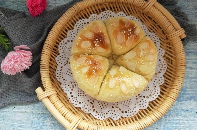 蜜豆杏仁小面包