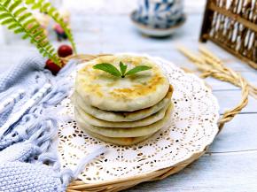 加一杯牛奶，即营养又美味的早餐。