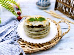 一边拍照一边吃了两个，哈哈