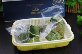 燕窝冰心粽子，解冻，拆开，要再室温下解冻哦，不需要任何加工，直接享用。