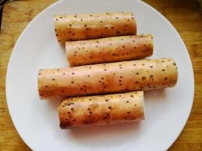 1.	山药清洗干净，切段，