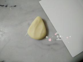 换手，分割板往右挤一挤。