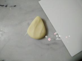 换手，分割板往右挤一挤。
