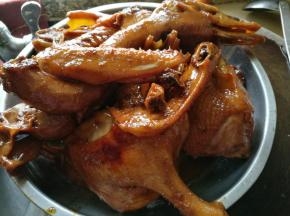 香喷喷的鸭子出炉啦