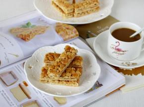 来一份法式焦糖杏仁酥饼下午茶