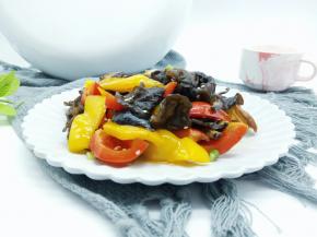 来来了，趁热吃起来！