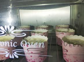 入烤箱160度°半小时。