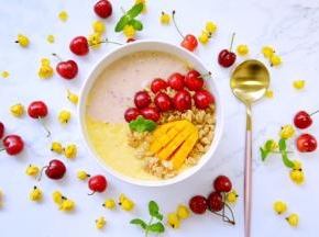 两种颜色，两种口味，搭配上即食燕麦，吃起来还口感更香