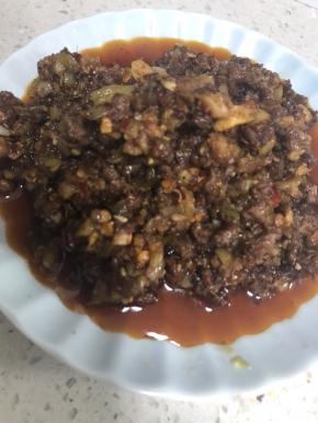 超好的肉末臊子待用