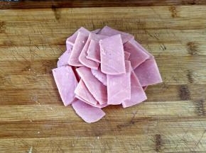 火腿肠切片