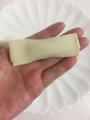 把上面的往下折过来。