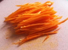 胡萝卜切丝