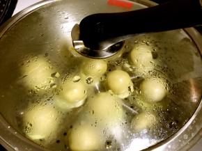 大火蒸8分钟即可。