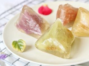 拆开了，晶莹剔透，颜色很好看。