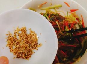 现炒的白芝麻