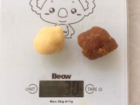 去13克面团跟17克的凤梨馅