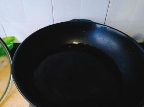 锅里坐水