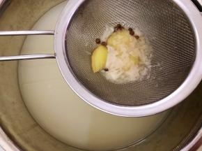 放凉后过滤掉杂质不要