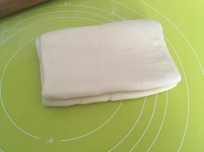 再对折一次，这样就折成了四折