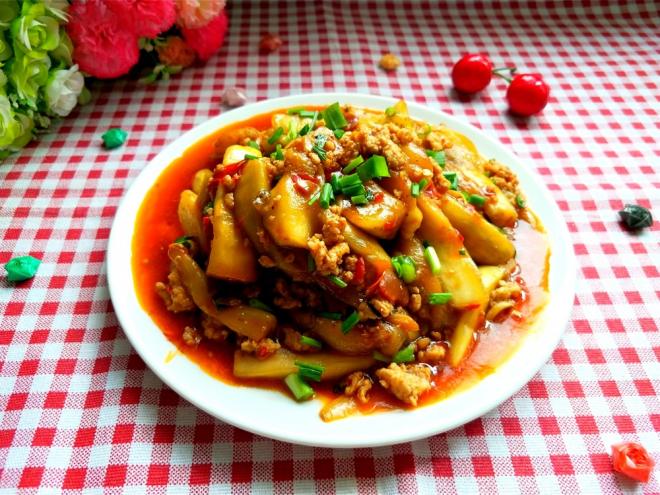 不用油炸比肉好吃的鱼香茄子