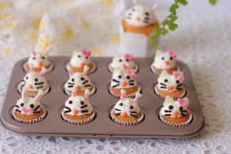 按照图片中摆好