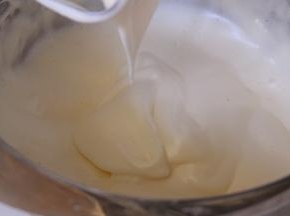 打发至八分即可