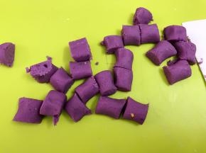 切成小块
