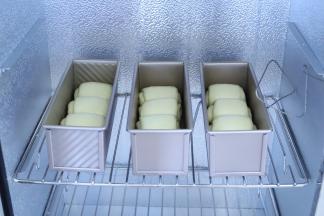 烤箱启动发酵功能32度，55分钟