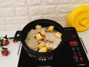 全部弄好后，转入电陶炉。