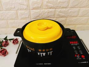 大火烧开半小时，再改小火炖1个半小时。