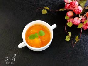 冰冻后的黄桃糖水太赞了。