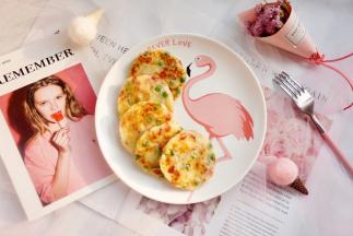 土豆泥中还可以加入别的你喜欢的食材。