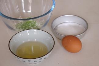 称量好所有材料备用