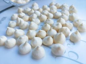 蛋白溶豆就ok了。