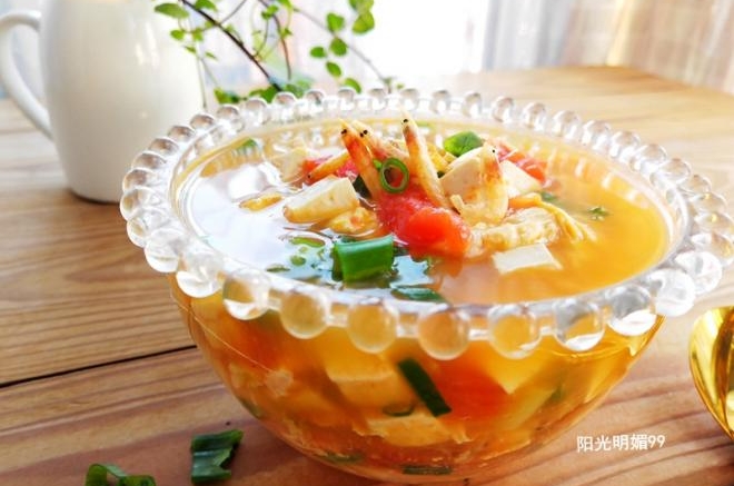 西红柿豆腐汤