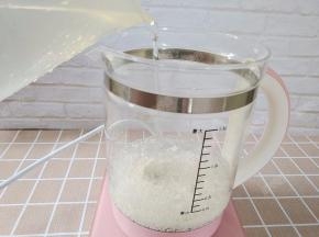 加入800ml水