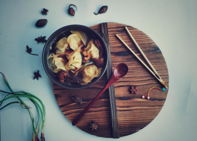 姬松茸白瓜汤水饺