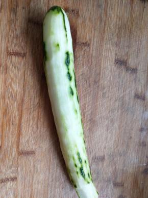 黄瓜去皮