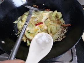 加入盐入味